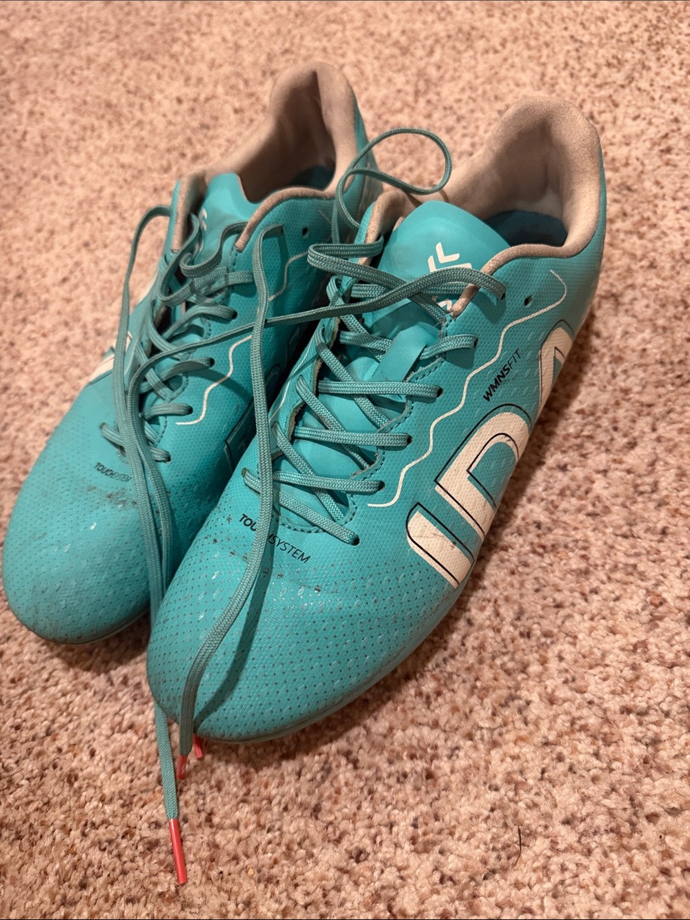 Turquoise Women's Soccer Cleats — Lightweight Lace-Up